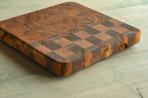 Stutfield Peak End-grain Cutting Board