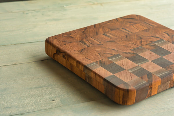 Stutfield Peak End-grain Cutting Board
