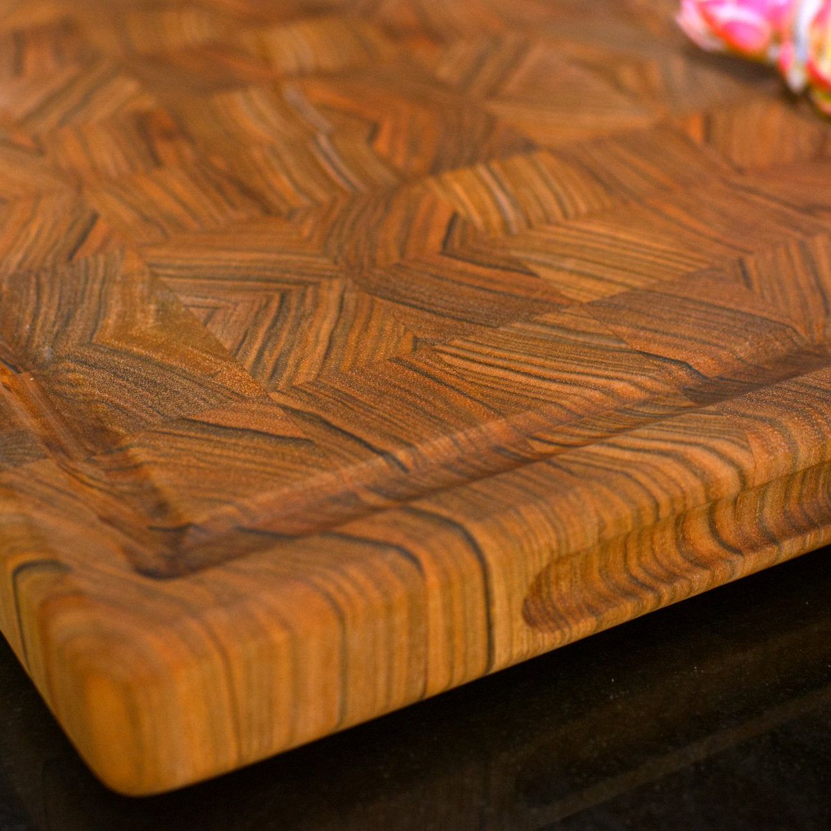 Finger Groove – Figure 8 Woodworking Co.